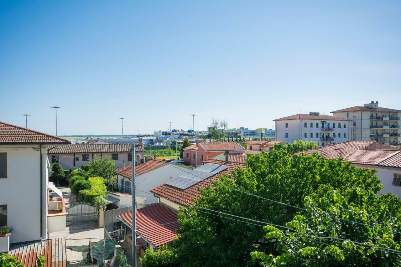 Altido Pampurio Airport Apartment Πίζα Εξωτερικό φωτογραφία